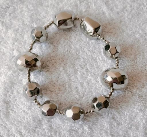  — bracelet