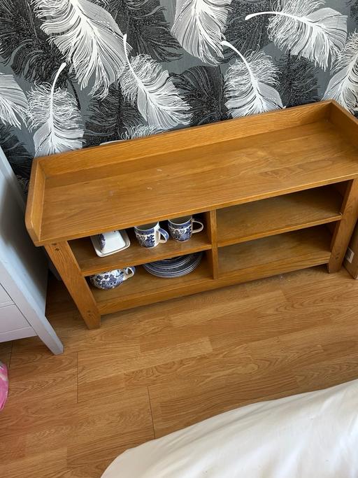  — Shoe rack with seat no cushion