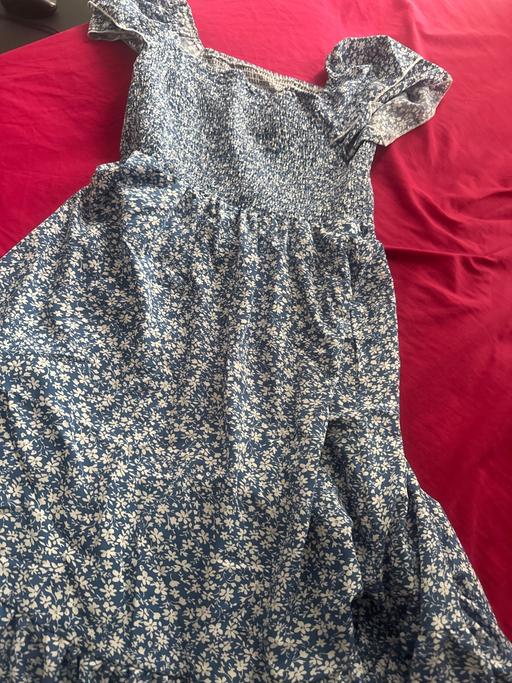  — Summer dress