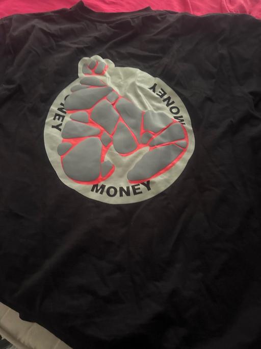  — Money tshirt