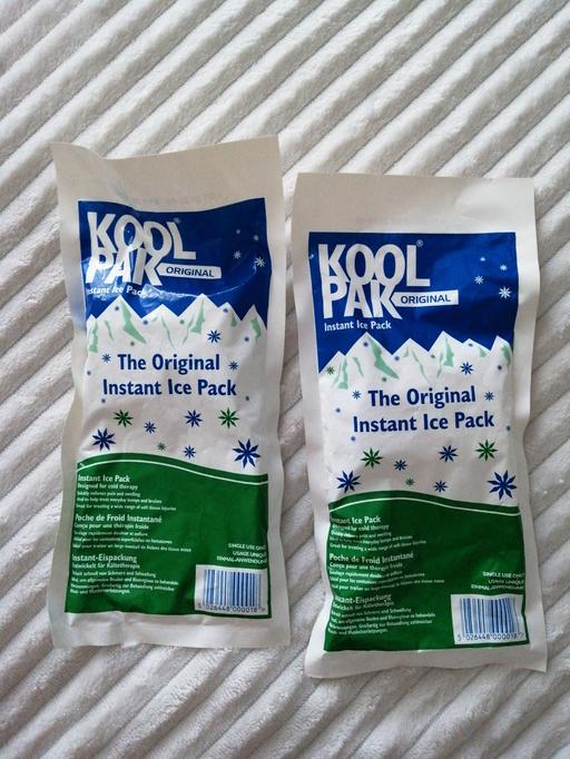 — (2) Intant ice pack