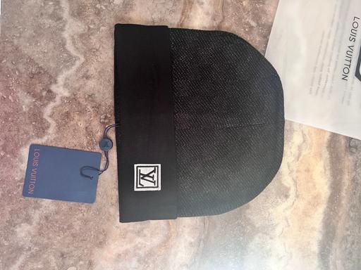  — Mens Louis Vuitton Beanie