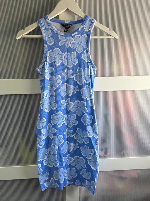  — Age 12-13 NEW LOOK dress