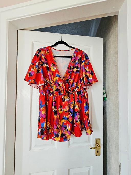 — Summer top, size 18/20..NEW without tags