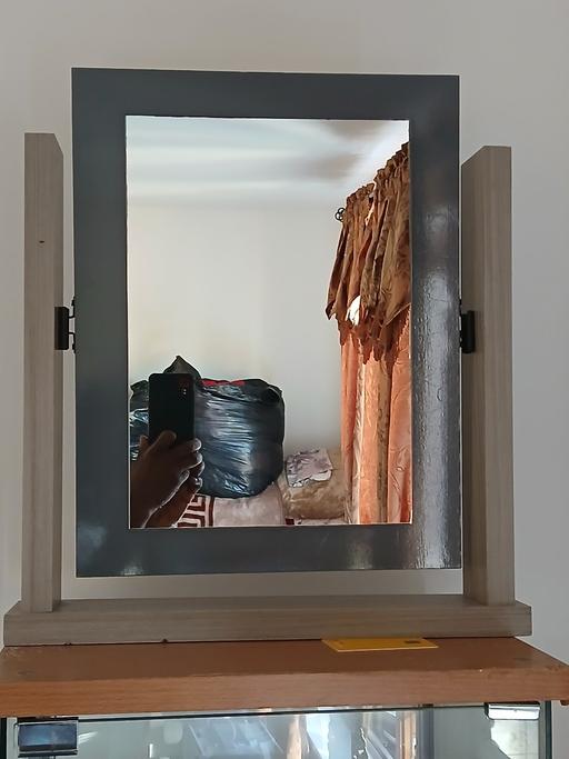  — mirror
