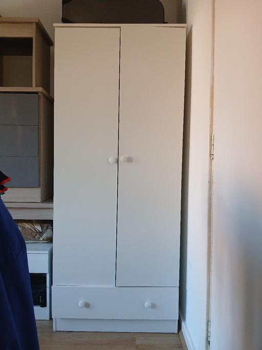  — 2 door wardrobe