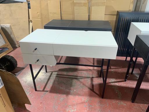  — Light grey heavy duty desk