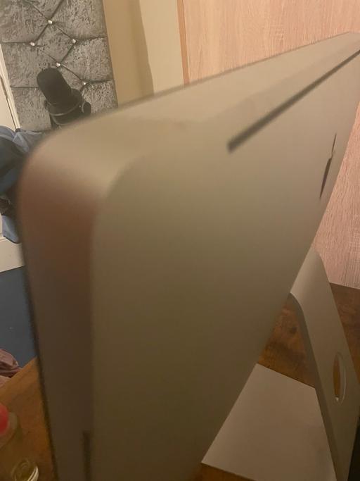  — iMac