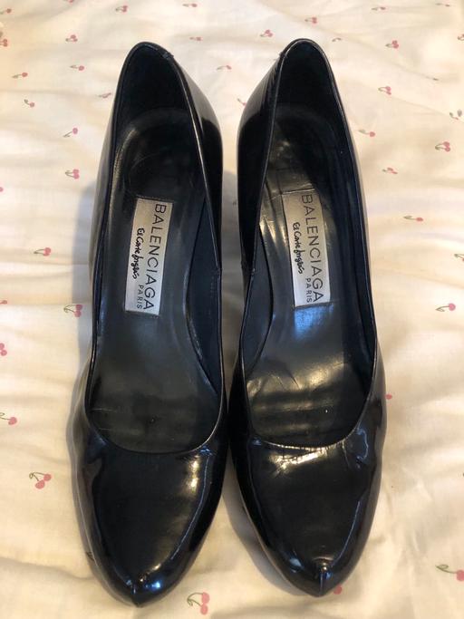  — Vintage Balenciaga heels