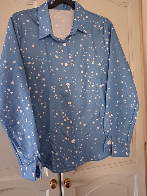  — Lovely fun summer top