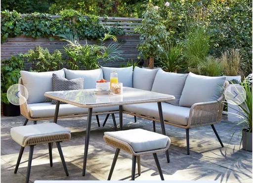  — corner sofa plus 2 stools ( no table )
