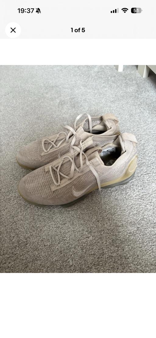  — Vapour max trainers size 7