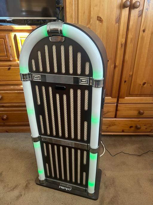  — Retro Jukebox Speaker Bluetooth