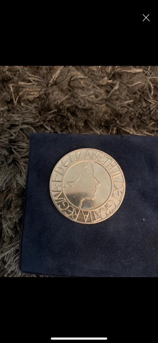  — Commemorative £5 coin 2003