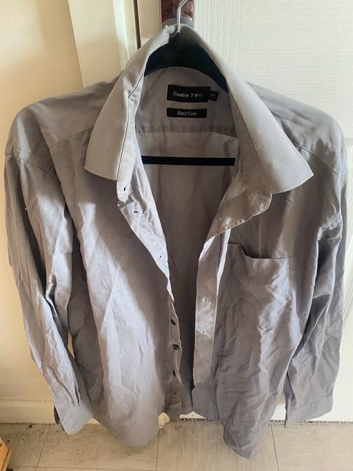  — Mens casual grey long sleeve shirt size M,