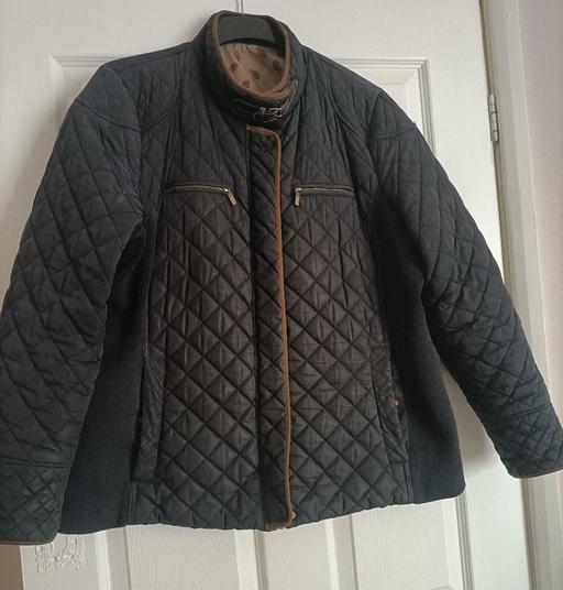  — F&f ladies warm jacket size 20