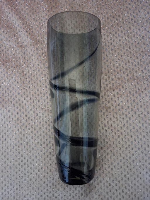  — NEXT VASE