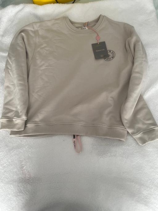 — Sweatshirt