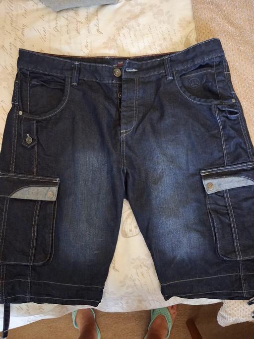  — MENS SUMMER SHORTS