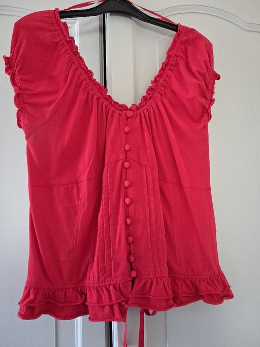  — GORGEOUS SUMMER TOPS