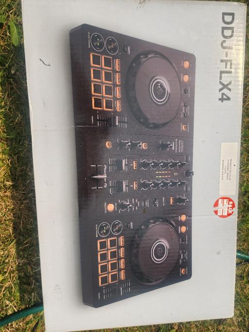  — pioneer DDJ-FLX4 Decks