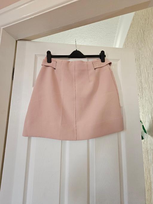  — New Look skirt, size 14..NEW