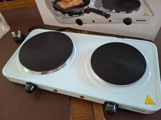  — Daewoo Essentials Double Hot Plate with Dual