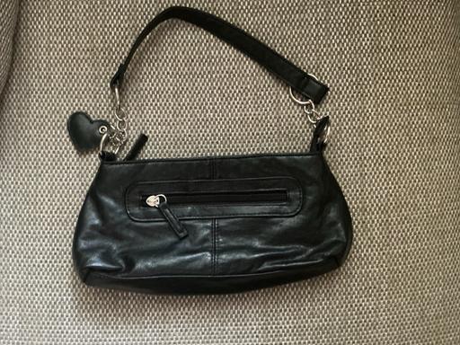  — Handbag. Black. Brand new. £2