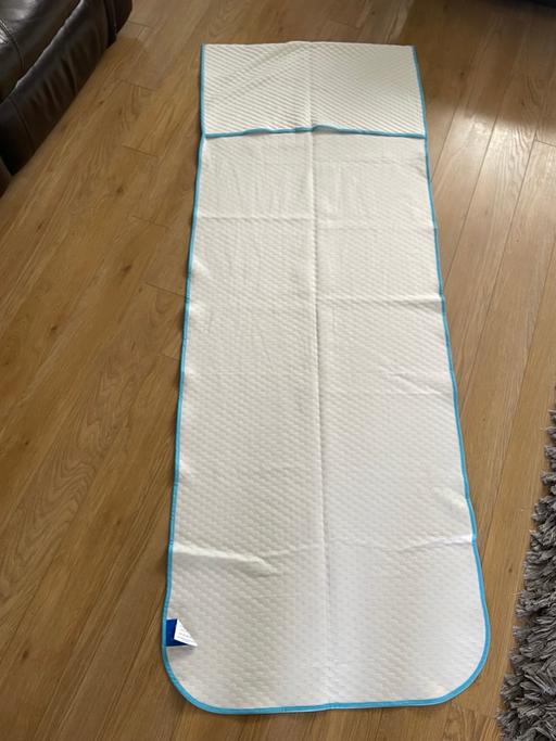  — Cooling mattress topper