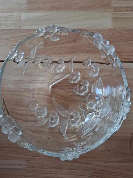  — GORGEOUS FRUIT BOWL