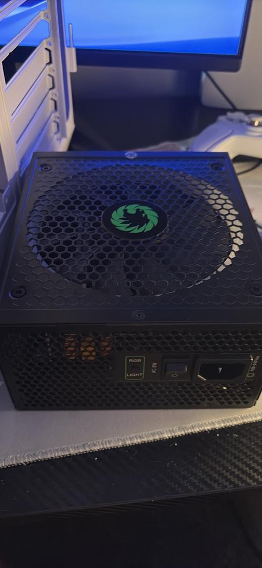  — 550w 80+ gold power supply with rgb