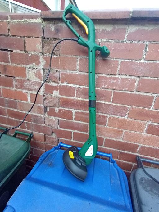  — garden strimmer