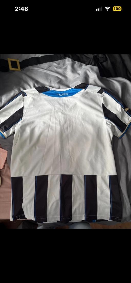  — Newcastle shirt