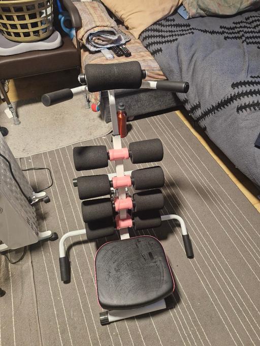  — back stretcher