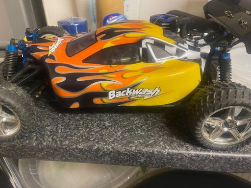  — nitro RC backwash car with glow starter and c
