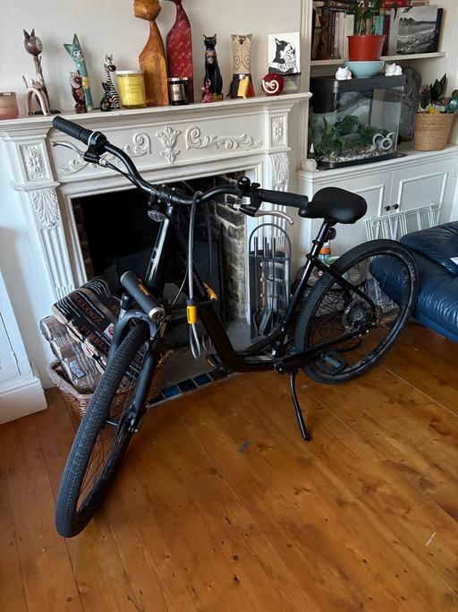  — Cannondale adventure 2 in black pearl