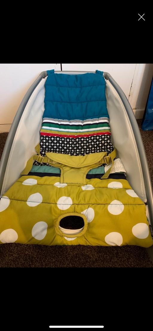  — Baby chair