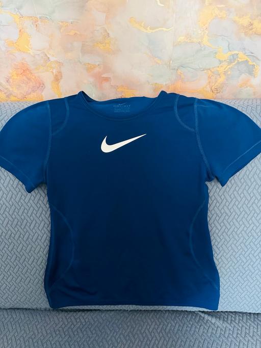  — Dri -Fit Nike  t-shirt