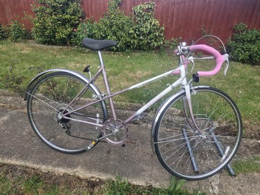  — LADIES RALEIGH RACING BIKE BICYCLE