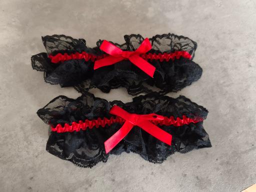  — Black and Red Lace Thigh Garters Cosplay