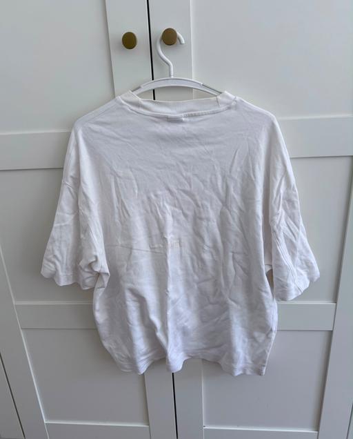  — Bershka Oversized White T-Shirt – Size L