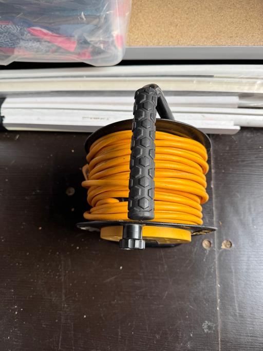  — Heavy duty extension lead