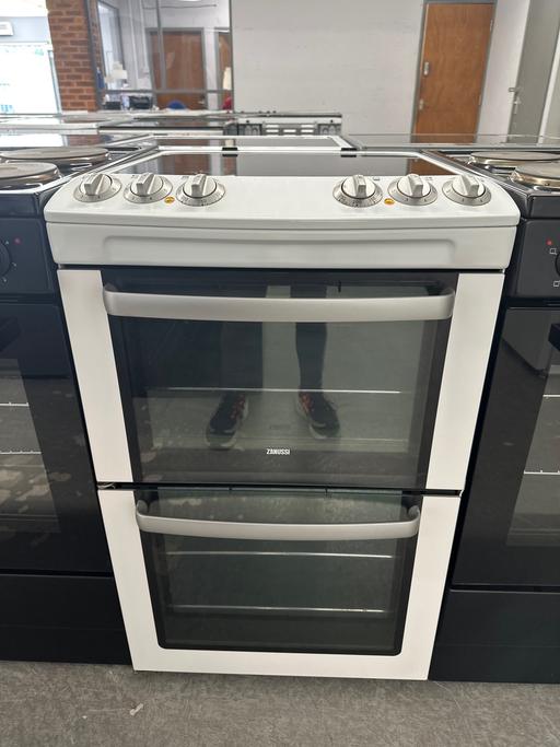  — Zanussi 55cm Ceramic Hob Electric Cooker