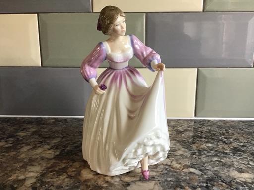  — Figurine