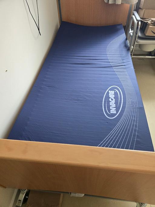  — single bed