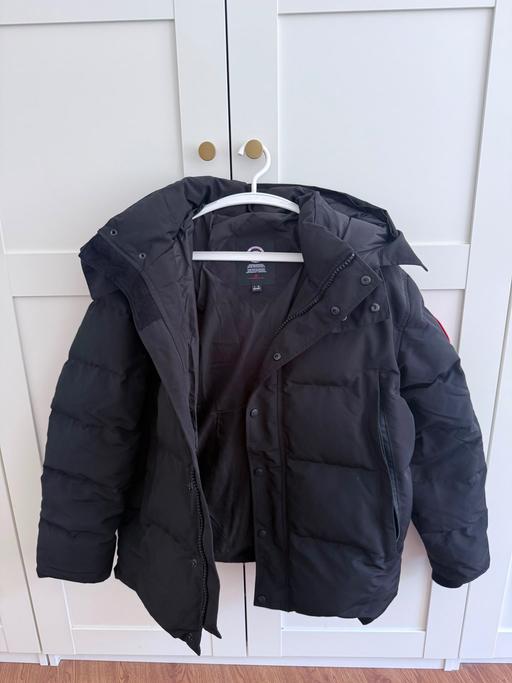  — Canada Goose Men's Black Puffer Down Jacket