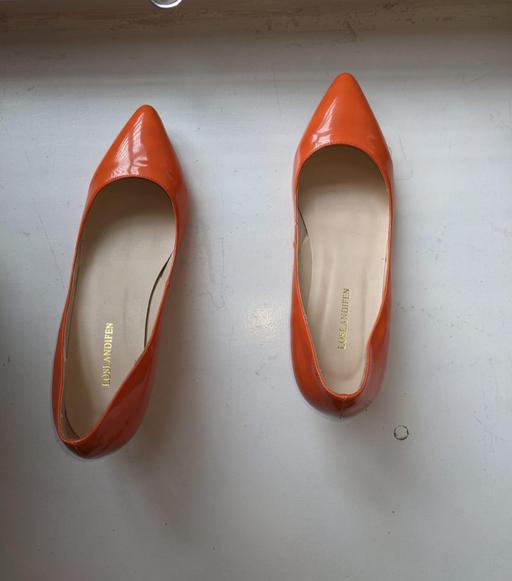  — Loman Dien ladies shoes £1