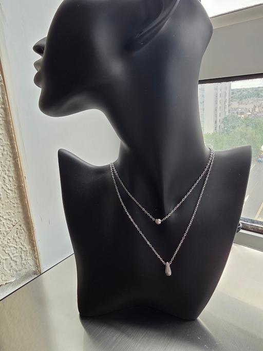  — Lovely double layered non-tartnish necklace