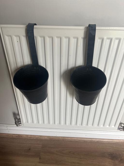  — Black hanging plant pots x2