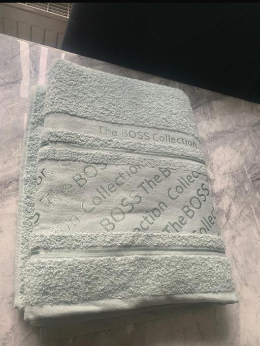  — Bath towel